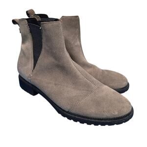 Toms Cleo suede pull on Chelsea boots Womens Sz 9.5